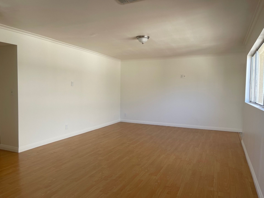 Apartment for Rent Վարձով է Տրվում Բնակարան Los