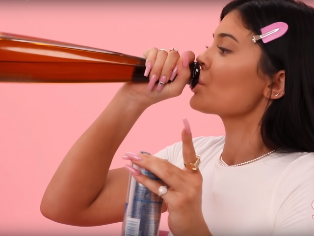 Drunk Get Ready with Me: Kylie and Khloé